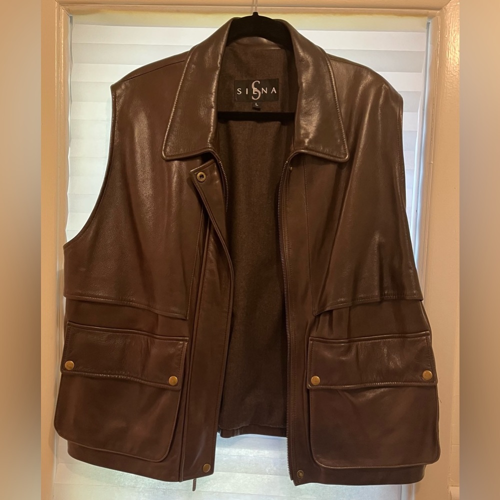 Most Gorgeous Siena chocolate brown fully lined leather vest. Condition is mint.